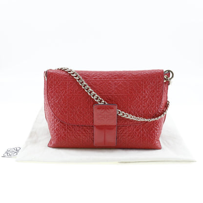 LOEWE Shoulder Bag Calfskin Red ChainShoulder Repeat anagram Avenue Women Used Authentic
