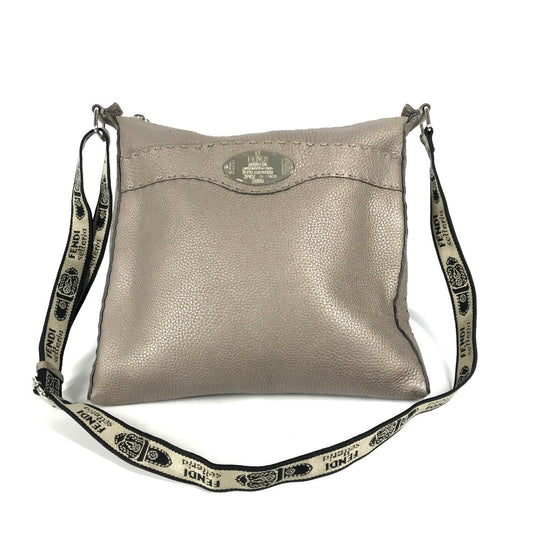 FENDI Shoulder Bag leather Beige type Celeria