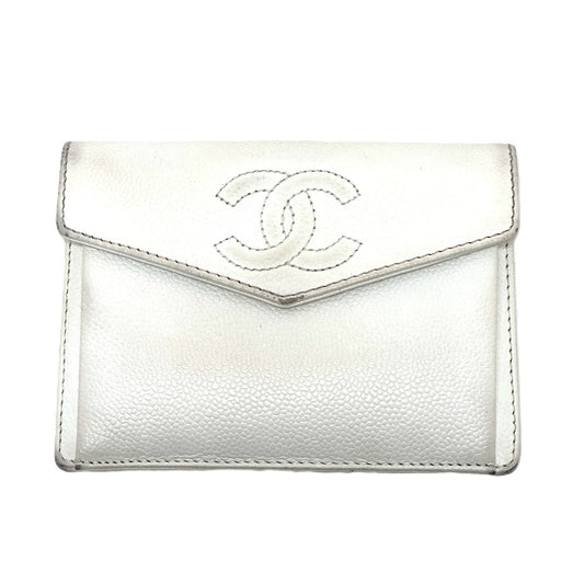 CHANEL Folded wallet Caviar skin white COCO Mark