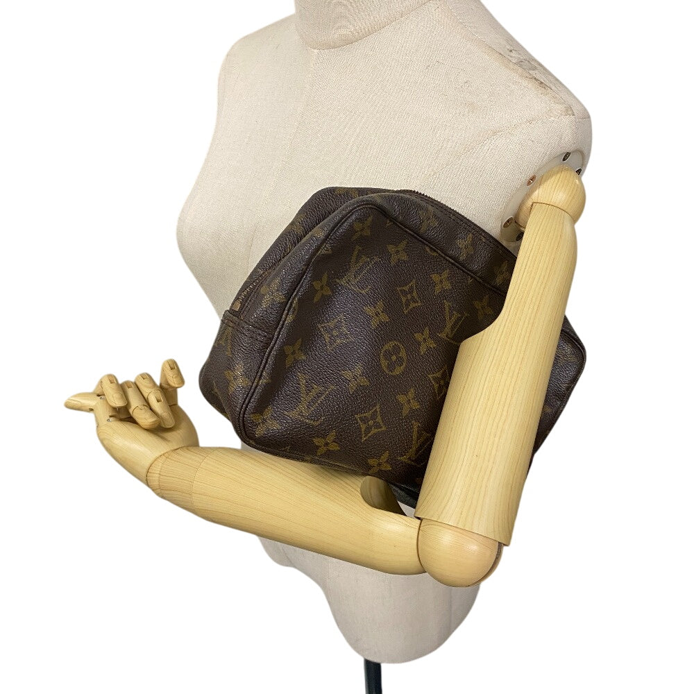 LOUIS VUITTON business bag M47524 Monogram Brown Monogram Trousse Toilette 23