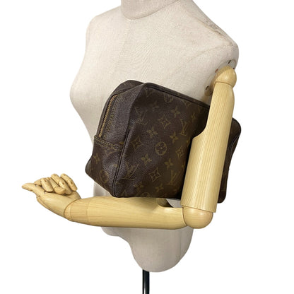 LOUIS VUITTON business bag M47522 leather Brown Monogram Truth Cracking Ty 28