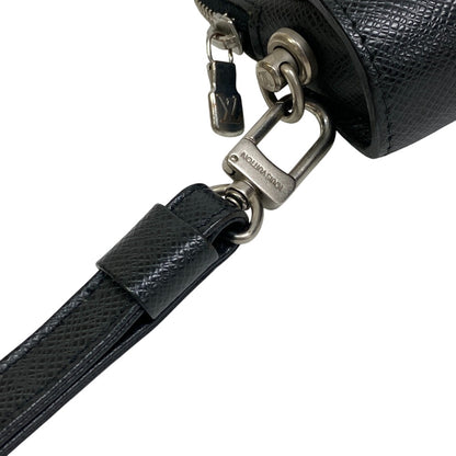 LOUIS VUITTON business bag M30182 Taiga black Taiga Baikal