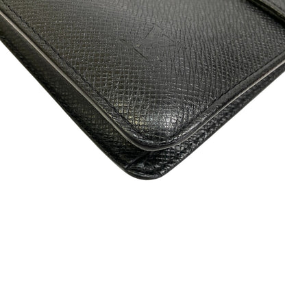 LOUIS VUITTON Clutch bag M30782 Taiga black Taiga Selenga