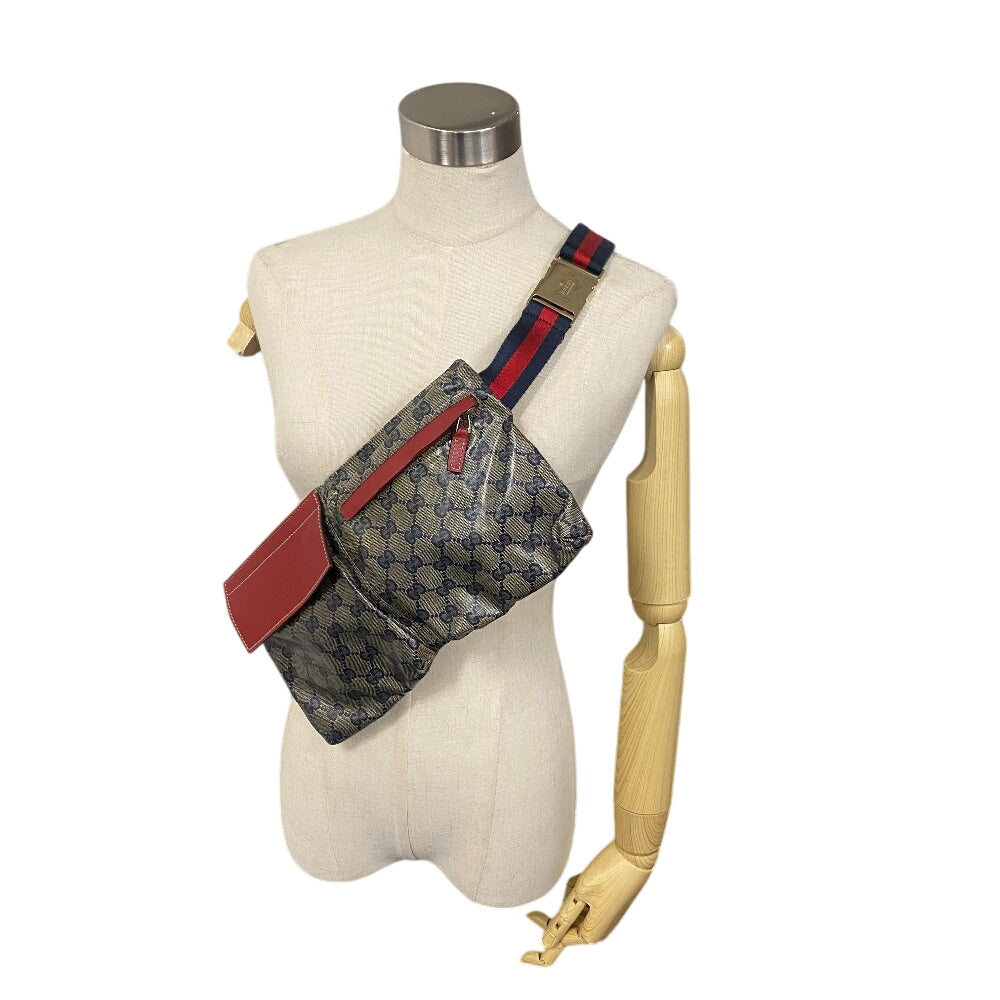 GUCCI Waist bag 28566 GG Supreme Canvas Red GG Supreme Shelley