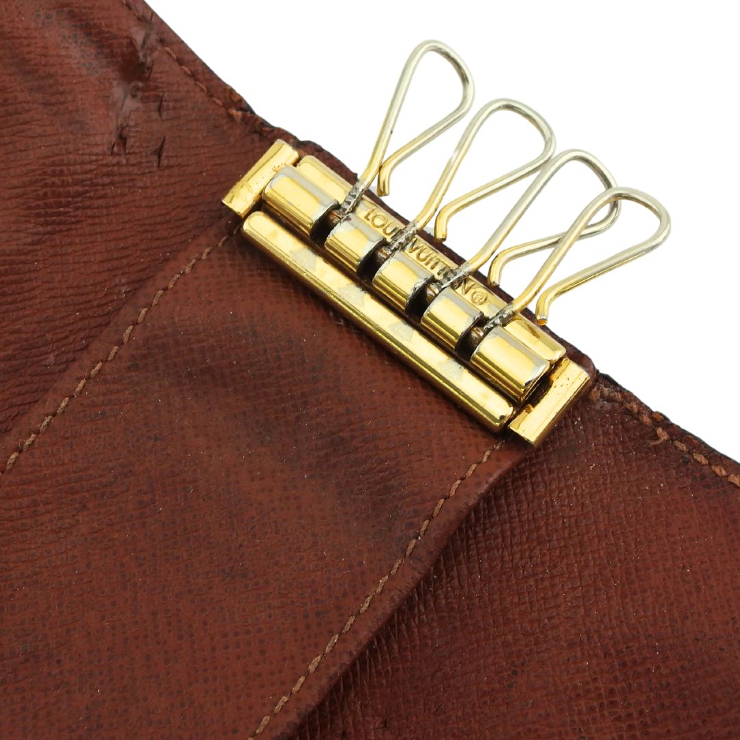 LOUIS VUITTON Key case Key holder Brown x beige x gold Multicles4
