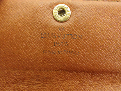 LOUIS VUITTON Key case Key holder M62631 Brown beige Multicles4